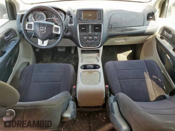 2011 Dodge Grand Caravan Express with VIN 2D4RN4DG8BR692835, listed as a Copart auction lot 83990675 with 276,587 mi miles and Salvage title. Bid and sale history available at DreamBid. Image 8.
