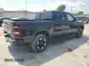 2022 Ram 1500 Rebel z VIN 1C6SRFLM7NN362506, wystawiony jako Copart lot #69181054 z przebiegiem 32 381 mil mil oraz Szkoda całkowita • Salvage title. Historia ofert i sprzedaży dostępna na DreamBid. Obrazek 3.