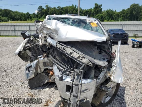 2016 Chevrolet Silverado 2500HD LT with VIN 1GC1KVE86GF290410, listed as a Copart auction lot 62188245 with Not provided miles and Salvage title. Bid and sale history available at DreamBid. Image 5.