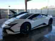 2024 Lamborghini Huracan with VIN ZHWUB6ZFXRLA26374, listed as a Copart auction lot 67441794 with 10,027 mi miles and Salvage title. Bid and sale history available at DreamBid. Image 1.