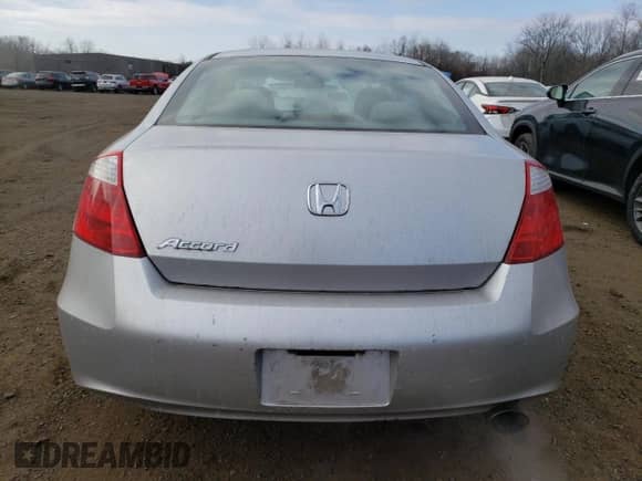 2009 Honda Accord LX-S with VIN 1HGCS11319A018490, listed as a Copart auction lot 88907395 with 126,555 mi miles and Clean title. Bid and sale history available at DreamBid. Image 6.
