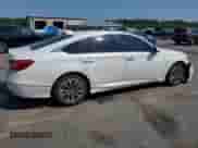 2018 Honda Accord EX-L z VIN 1HGCV3F53JA005015, wystawiony jako Copart lot #68491855 z przebiegiem 142 583 mil mil oraz Czysty tytuł • Clean title. Historia ofert i sprzedaży dostępna na DreamBid. Obrazek 3.
