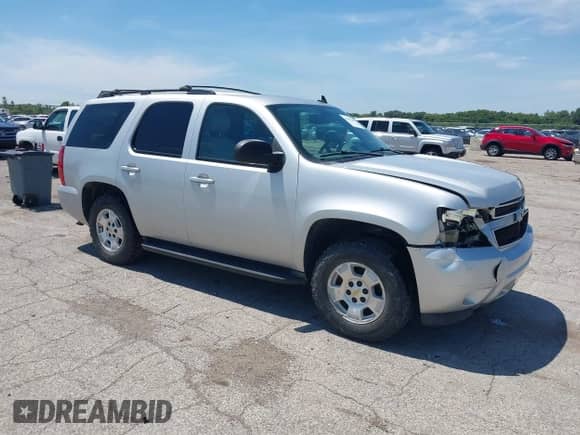 2011 Chevrolet Tahoe LT с VIN 1GNSKBE01BR293470, выставлен на аукционе IAAI как лот 42837607 с пробегом 156 148 миль миль и . История ставок и продаж доступна на DreamBid. Изображение 1.