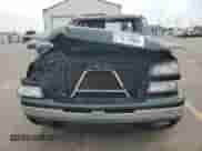 2006 Chevrolet Silverado 1500 LT1 с VIN 2GCEC19V561268606, выставлен на аукционе Copart как лот 71517665 с пробегом 172 854 миль миль и Списание • Salvage title. История ставок и продаж доступна на DreamBid. Изображение 5.