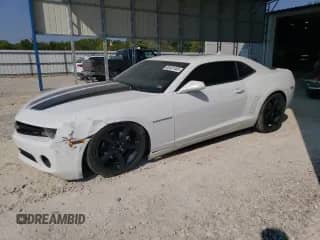 2013 Chevrolet Camaro LT с VIN 2G1FB1E30D9186656, выставлен на аукционе Copart как лот 80491465 с пробегом 146 904 миль миль и Списание • Salvage title. История ставок и продаж доступна на DreamBid. Изображение 1.