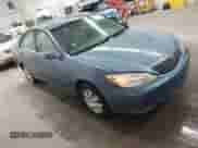 2004 Toyota Camry LE with VIN 4T1BE32K14U908171, listed as a IAAI auction lot 42829277 with 261,711 mi miles and . Bid and sale history available at DreamBid. Image 1.