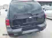 2008 Chevrolet TrailBlazer 2LT z VIN 1GNDS13S582106076, wystawiony jako IAAI lot #43331779 z przebiegiem 134 170 mil mil oraz . Historia ofert i sprzedaży dostępna na DreamBid. Obrazek 6.