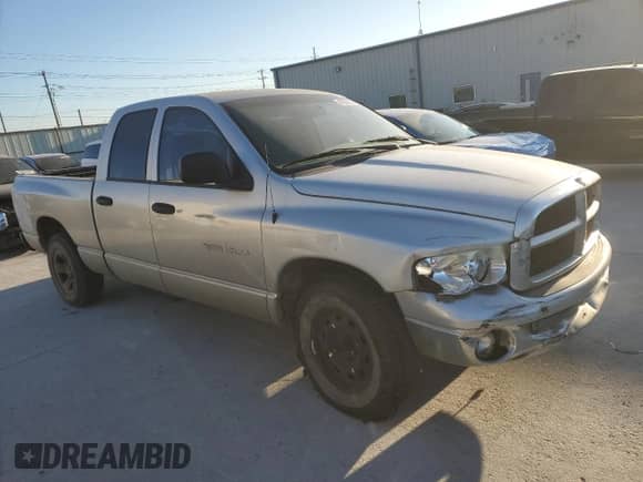 2004 Dodge 1500 SLT z VIN 1D7HA18N04S765232, wystawiony jako Copart lot #49992625 z przebiegiem 270 908 mil mil oraz Szkoda całkowita • Salvage title. Historia ofert i sprzedaży dostępna na DreamBid. Obrazek 4.
