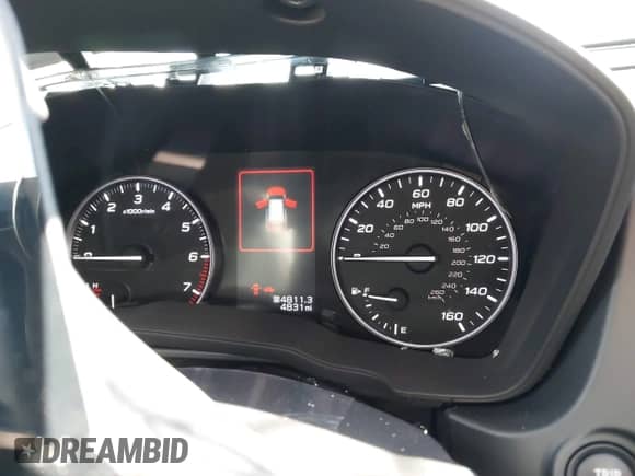 2025 Subaru Forester z VIN JF2SLDFC5SH520547, wystawiony jako IAAI lot #42703632 z przebiegiem 4 831 mil mil oraz . Historia ofert i sprzedaży dostępna na DreamBid. Obrazek 7.