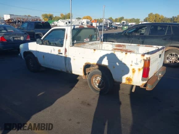1990 Nissan Frontier XE с VIN 1N6SD11S4LC350539, выставлен на аукционе IAAI как лот 43508080 с пробегом 171 678 миль миль и . История ставок и продаж доступна на DreamBid. Изображение 3.