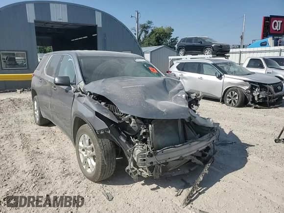 2019 Chevrolet Traverse LS с VIN 1GNERFKW7KJ281203, выставлен на аукционе Copart как лот 67917435 с пробегом Не указан миль и Списание • Salvage title. История ставок и продаж доступна на DreamBid. Изображение 14.
