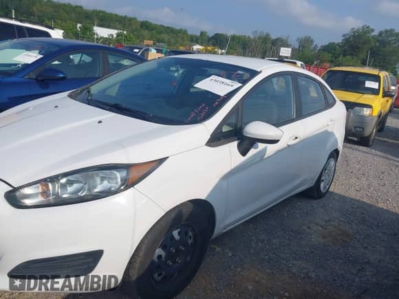 2015 Ford Fiesta S with VIN 3FADP4AJ2FM152630, listed as a IAAI auction lot 43038169 with 235,827 mi miles and . Bid and sale history available at DreamBid. Image 2.