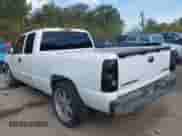 2004 Chevrolet Silverado 1500 LS with VIN 2GCEC19V041121977, listed as a IAAI auction lot 43342832 with 162,672 mi miles and . Bid and sale history available at DreamBid. Image 3.