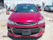 2018 Chevrolet Sonic LT z VIN 1G1JD5SH0J4102992, wystawiony jako IAAI lot #42573402 z przebiegiem 119 384 mil mil oraz . Historia ofert i sprzedaży dostępna na DreamBid. Obrazek 12.