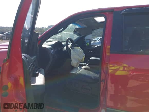 2005 Ford F-150 XLT z VIN 1FTPW14585KE11991, wystawiony jako IAAI lot #43335064 z przebiegiem 155 685 mil mil oraz . Historia ofert i sprzedaży dostępna na DreamBid. Obrazek 5.