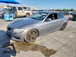 2012 BMW 3 Series 335i с VIN WBAKG7C50CE802427, выставлен на аукционе Copart как лот 69284095 с пробегом Не указан миль и Списание • Salvage title. История ставок и продаж доступна на DreamBid. Изображение 1.