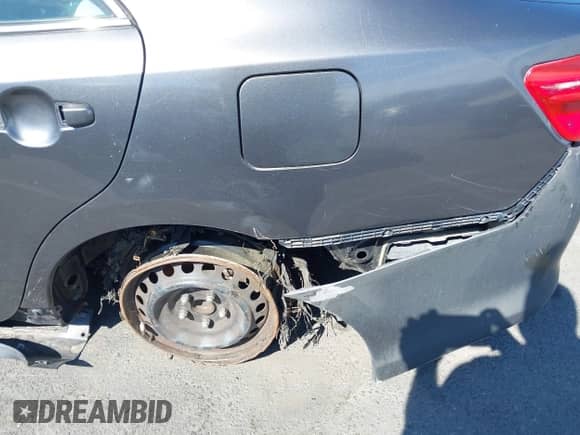 2013 Toyota Camry SE с VIN 4T1BF1FK3DU228753, выставлен на аукционе IAAI как лот 43423350 с пробегом Не указан миль и . История ставок и продаж доступна на DreamBid. Изображение 18.