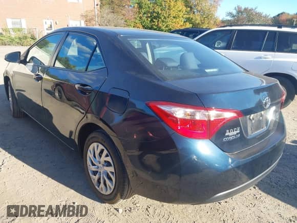 2019 Toyota Corolla L z VIN 2T1BURHE6KC202366, wystawiony jako IAAI lot #43402653 z przebiegiem 11 905 mil mil oraz . Historia ofert i sprzedaży dostępna na DreamBid. Obrazek 3.