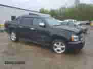 2013 Chevrolet Avalanche LS z VIN 3GNMCEE02DG145645, wystawiony jako Copart lot #50888915 z przebiegiem 145 766 mil mil oraz Szkoda całkowita • Salvage title. Historia ofert i sprzedaży dostępna na DreamBid. Obrazek 4.