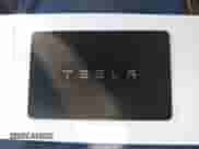 2022 Tesla Model Y Long Range z VIN 7SAYGDEE1NA003346, wystawiony jako IAAI lot #42966899 z przebiegiem 86 422 mil mil oraz . Historia ofert i sprzedaży dostępna na DreamBid. Obrazek 11.