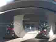 2018 Kia Sorento LX z VIN 5XYPG4A3XJG413047, wystawiony jako Copart lot #82176955 z przebiegiem 118 651 mil mil oraz Szkoda całkowita • Salvage title. Historia ofert i sprzedaży dostępna na DreamBid. Obrazek 9.