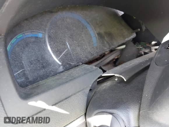 2013 Toyota Camry LE z VIN 4T1BD1FK5DU096620, wystawiony jako IAAI lot #43070799 z przebiegiem Nie podano mil oraz . Historia ofert i sprzedaży dostępna na DreamBid. Obrazek 7.