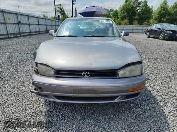 1993 Toyota Camry с VIN 4T1VK13E1PU075530, выставлен на аукционе Copart как лот 64218835 с пробегом 58 871 миль миль и Списание • Salvage title. История ставок и продаж доступна на DreamBid. Изображение 5.