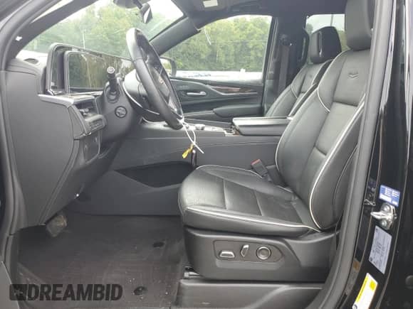 2023 Cadillac Escalade 4WD Premium Luxury with VIN 1GYS4BKLXPR450092, listed as a Copart auction lot 71831265 with 35,555 mi miles and Salvage title. Bid and sale history available at DreamBid. Image 7.