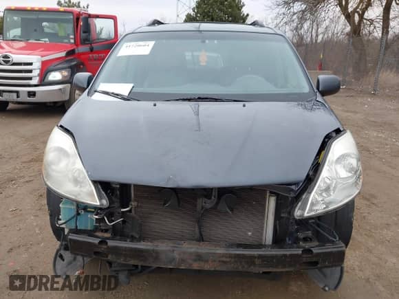 2010 Toyota Sienna XLE с VIN 5TDDK4CC1AS029952, выставлен на аукционе IAAI как лот 41720604 с пробегом 120 696 миль миль и . История ставок и продаж доступна на DreamBid. Изображение 13.