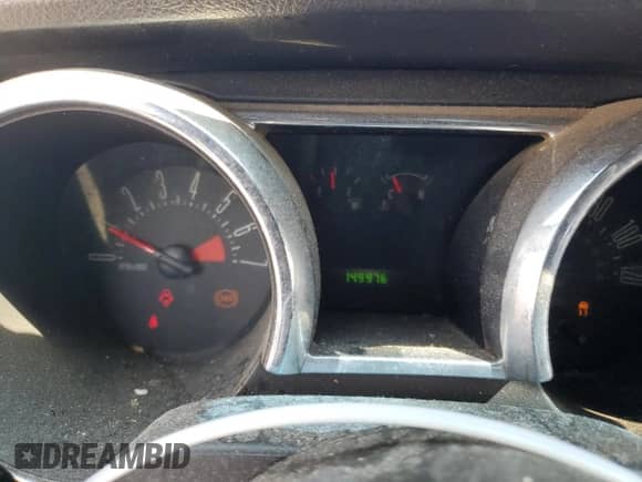 2005 Ford Mustang Deluxe с VIN 1ZVFT80NX55166240, выставлен на аукционе Copart как лот 69587225 с пробегом 149 976 миль миль и Списание • Salvage title. История ставок и продаж доступна на DreamBid. Изображение 9.