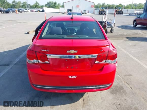 2014 Chevrolet Cruze 1LT z VIN 1G1PC5SB5E7472073, wystawiony jako IAAI lot #42938314 z przebiegiem 57 585 mil mil oraz . Historia ofert i sprzedaży dostępna na DreamBid. Obrazek 16.