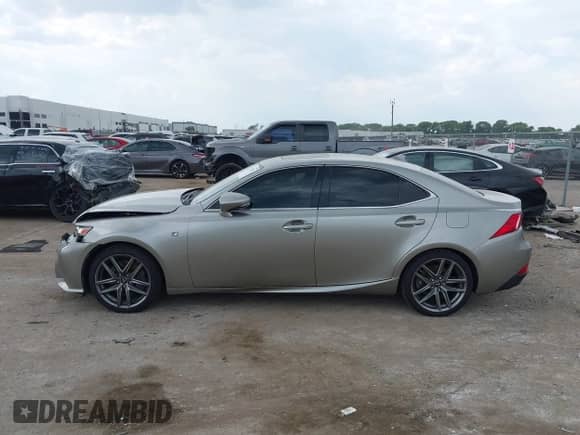 2016 Lexus IS 200t с VIN JTHBA1D2XG5025300, выставлен на аукционе IAAI как лот 43251842 с пробегом 119 084 миль миль и . История ставок и продаж доступна на DreamBid. Изображение 14.