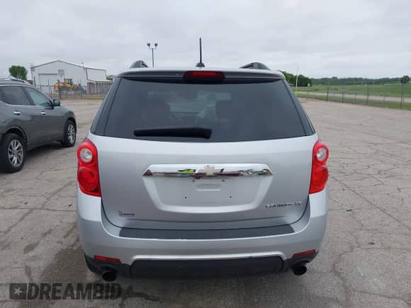 2015 Chevrolet Equinox LT z VIN 2GNFLCE33F6422566, wystawiony jako IAAI lot #42323286 z przebiegiem 167 924 mil mil oraz . Historia ofert i sprzedaży dostępna na DreamBid. Obrazek 17.
