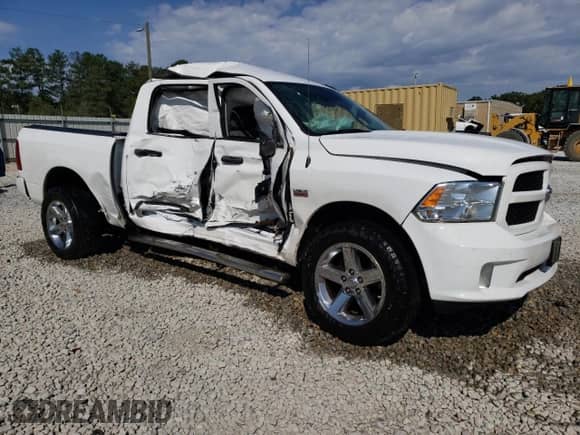 2016 Ram 1500 Tradesman z VIN 1C6RR6KT5GS304907, wystawiony jako Copart lot #76258674 z przebiegiem Nie podano mil oraz Nie do naprawy • Non repairable. Historia ofert i sprzedaży dostępna na DreamBid. Obrazek 4.