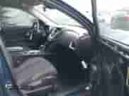 2017 Chevrolet Equinox LT с VIN 2GNALCEK6H6203718, выставлен на аукционе IAAI как лот 43037842 с пробегом 92 527 миль миль и . История ставок и продаж доступна на DreamBid. Изображение 5.