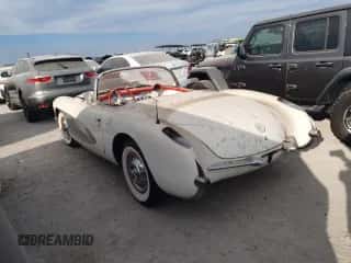 1956 Chevrolet Corvette с VIN E56S001613, выставлен на аукционе Copart как лот 75833614 с пробегом 5 646 миль миль и Списание • Salvage title. История ставок и продаж доступна на DreamBid. Изображение 2.