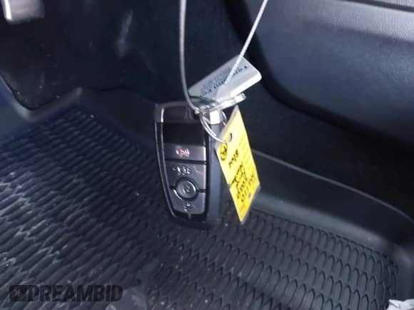 2020 Ford Mustang GT Premium с VIN 1FATP8FF5L5156633, выставлен на аукционе IAAI как лот 41648944 с пробегом 30 939 миль миль и . История ставок и продаж доступна на DreamBid. Изображение 11.