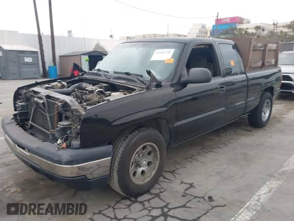 2007 Chevrolet Silverado 1500 LT1 with VIN 1GCEC19X47Z123972, listed as a IAAI auction lot 43009798 with 128,354 mi miles and . Bid and sale history available at DreamBid. Image 16.