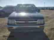 1997 Toyota Tacoma with VIN 4TAVL52N7VZ330736, listed as a Copart auction lot 82432415 with 376,229 mi miles and Salvage title. Bid and sale history available at DreamBid. Image 5.