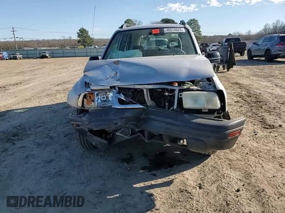2004 Chevrolet Tracker с VIN 2CNBE134846906856, выставлен на аукционе Copart как лот 46074625 с пробегом 137 075 миль миль и Списание • Salvage title. История ставок и продаж доступна на DreamBid. Изображение 12.
