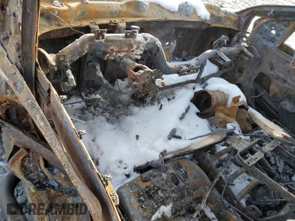 2015 Chevrolet Silverado 2500HD Work Truck z VIN 1GC1KUEG9FF582794, wystawiony jako Copart lot #41525435 z przebiegiem Nie podano mil oraz Szkoda całkowita • Salvage title. Historia ofert i sprzedaży dostępna na DreamBid. Obrazek 8.