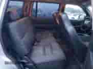 2003 Dodge Durango Sport z VIN 1D4HR38N63F527250, wystawiony jako Copart lot #84086334 z przebiegiem 149 441 mil mil oraz Szkoda całkowita • Salvage title. Historia ofert i sprzedaży dostępna na DreamBid. Obrazek 11.