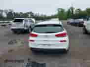 2018 Hyundai Elantra z VIN KMHH35LE7JU032853, wystawiony jako IAAI lot #42459551 z przebiegiem 89 125 mil mil oraz . Historia ofert i sprzedaży dostępna na DreamBid. Obrazek 16.