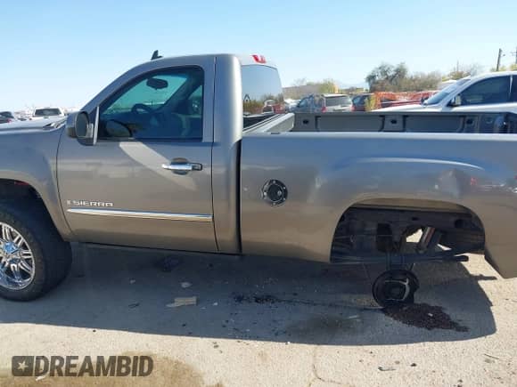 2008 GMC Sierra 1500 Work Truck с VIN 1GTEC14J28Z282364, выставлен на аукционе IAAI как лот 42010184 с пробегом 193 372 миль миль и . История ставок и продаж доступна на DreamBid. Изображение 13.