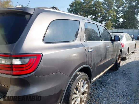 2014 Dodge Durango Citadel with VIN 1C4RDHEG9EC300853, listed as a IAAI auction lot 43134479 with 227,160 mi miles and . Bid and sale history available at DreamBid. Image 13.