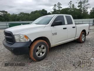 2014 Ram 1500 Tradesman z VIN 1C6RR6FG9ES170297, wystawiony jako Copart lot #67913835 z przebiegiem 196 634 mil mil oraz Szkoda całkowita • Salvage title. Historia ofert i sprzedaży dostępna na DreamBid. Obrazek 1.