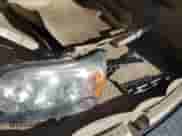 2006 Toyota Highlander Limited z VIN JTEEW21A160019801, wystawiony jako Copart lot #84990385 z przebiegiem 257 400 mil mil oraz Szkoda całkowita • Salvage title. Historia ofert i sprzedaży dostępna na DreamBid. Obrazek 13.