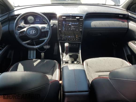 2022 Hyundai Tucson N Line z VIN KM8JFCAE5NU098775, wystawiony jako Copart lot #68469765 z przebiegiem 61 049 mil mil oraz Szkoda całkowita • Salvage title. Historia ofert i sprzedaży dostępna na DreamBid. Obrazek 8.