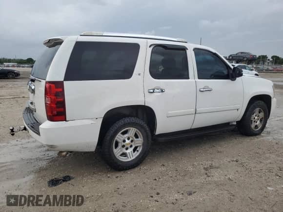 2008 Chevrolet Tahoe LS с VIN 1GNFC13C18R278515, выставлен на аукционе Copart как лот 82112995 с пробегом 153 140 миль миль и Чистый • Clean title. История ставок и продаж доступна на DreamBid. Изображение 3.