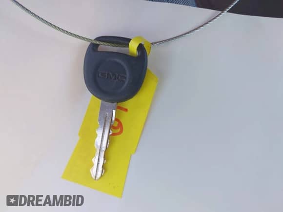 2006 GMC Sierra 1500 SLE1 z VIN 2GTEK13T161210129, wystawiony jako IAAI lot #42140765 z przebiegiem 310 214 mil mil oraz . Historia ofert i sprzedaży dostępna na DreamBid. Obrazek 11.